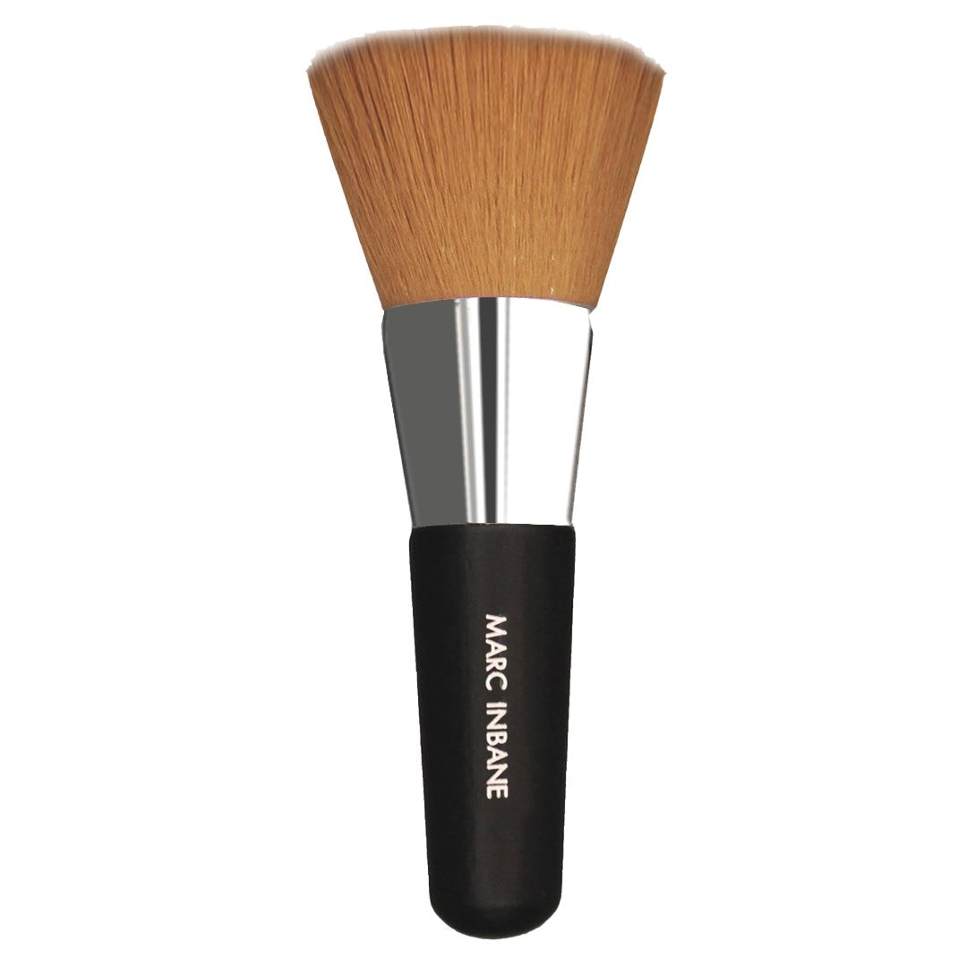 Kabuki brush